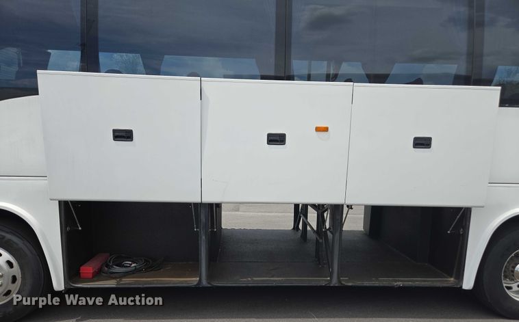 image for item DU7957 2009 Sunliner Coach coach bus