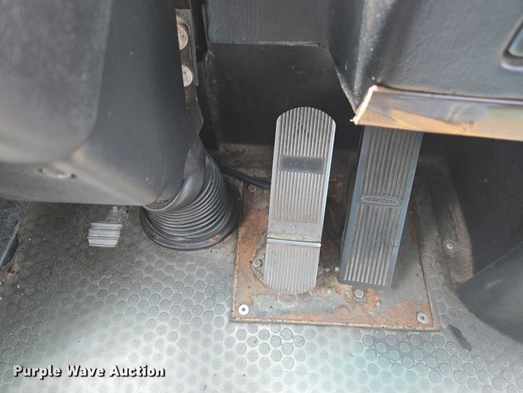 image for item DU7957 2009 Sunliner Coach coach bus