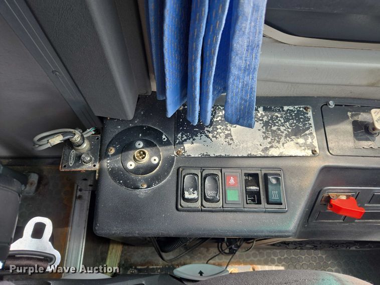 image for item DU7957 2009 Sunliner Coach coach bus