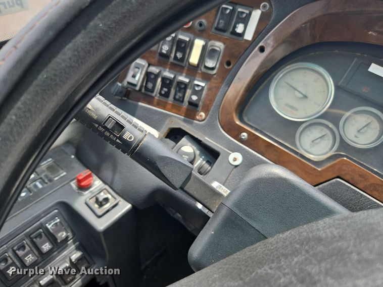 image for item DU7957 2009 Sunliner Coach coach bus