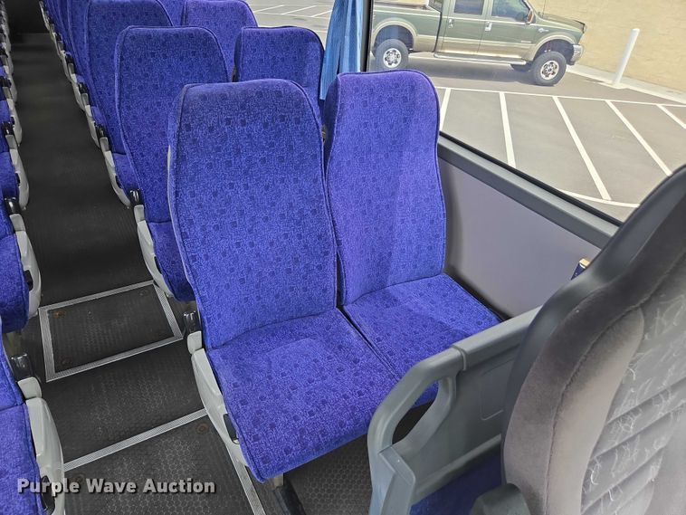 image for item DU7957 2009 Sunliner Coach coach bus