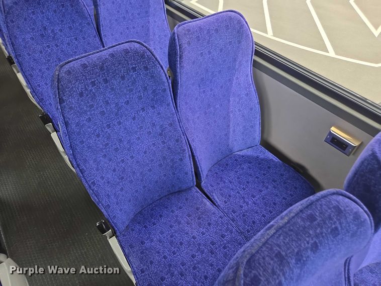 image for item DU7957 2009 Sunliner Coach coach bus