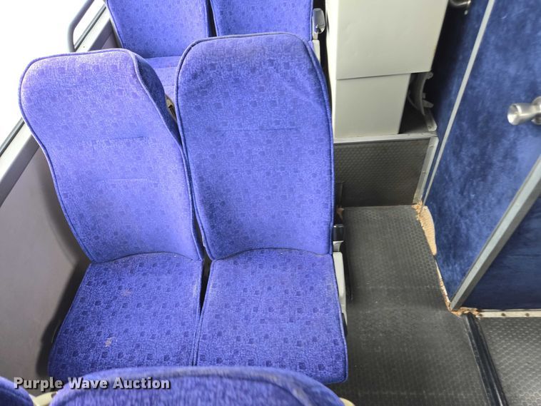 image for item DU7957 2009 Sunliner Coach coach bus