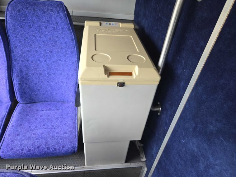 image for item DU7957 2009 Sunliner Coach coach bus