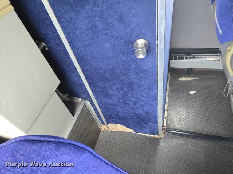 image for item DU7957 2009 Sunliner Coach coach bus