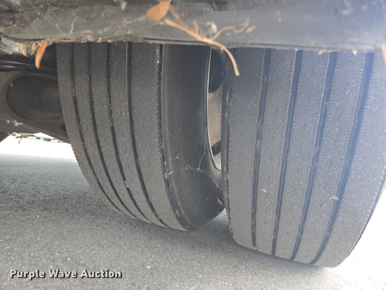 image for item DU7957 2009 Sunliner Coach coach bus