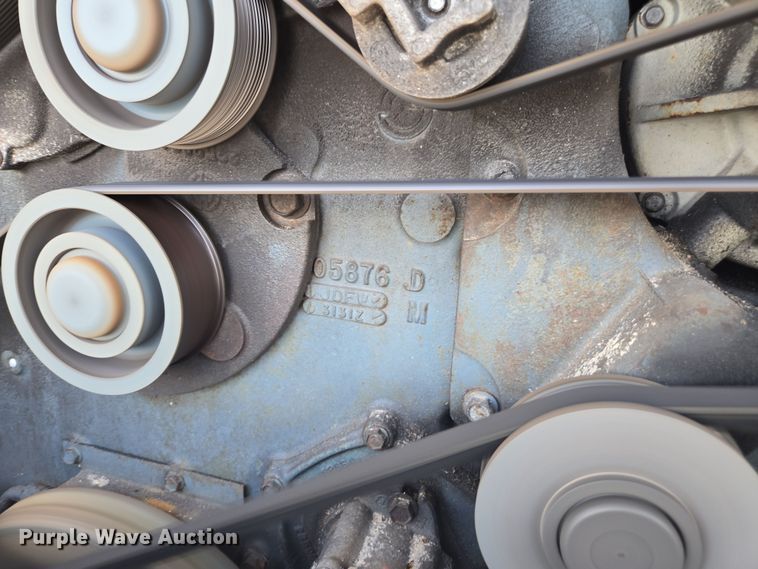 image for item DU7958 1999 Motor Coach Industries coach bus