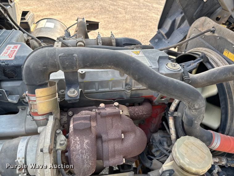 image for item DU9095 2000 Isuzu FRR pressure washer truck