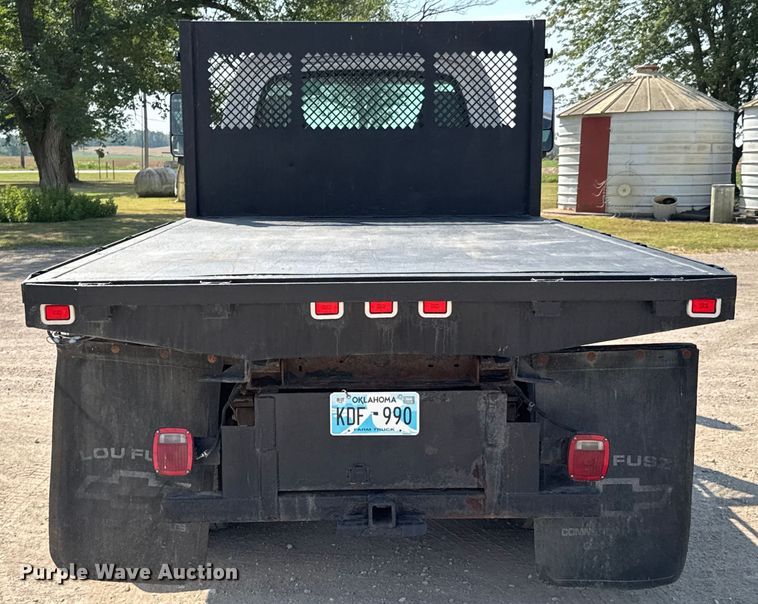 image for item DU9323 2009 Chevrolet C5500 dump flatbed truck