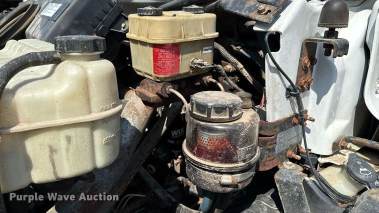 image for item DU9323 2009 Chevrolet C5500 dump flatbed truck