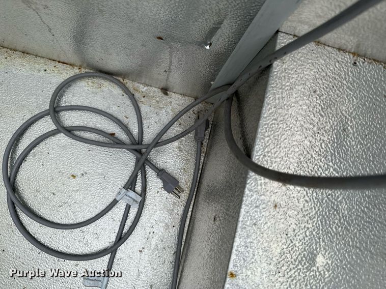 image for item DV2693 (2) AHT LE128 A comercial freezers