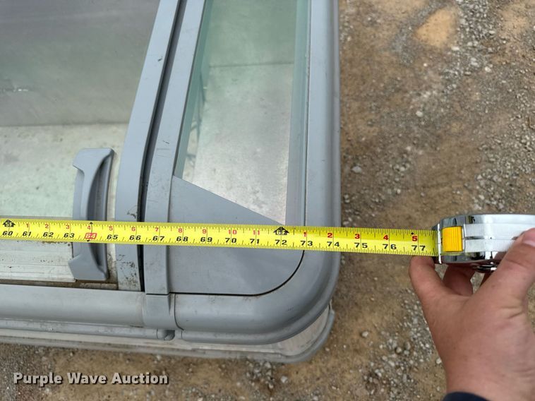 image for item DV2693 (2) AHT LE128 A comercial freezers