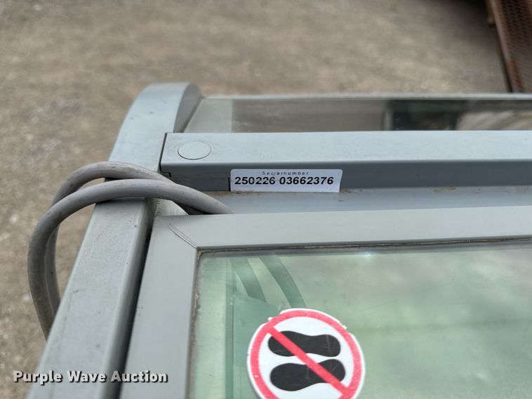 image for item DV2693 (2) AHT LE128 A comercial freezers