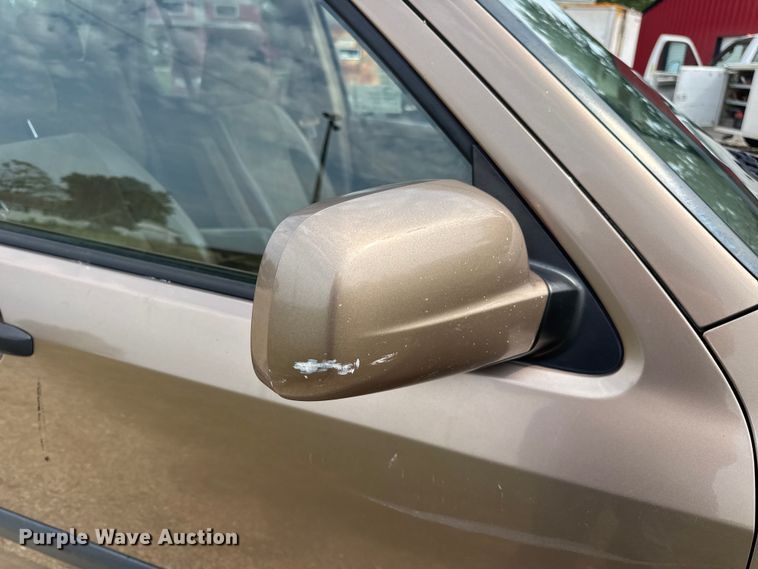 image for item DW3437 2002 Honda CR-V SUV