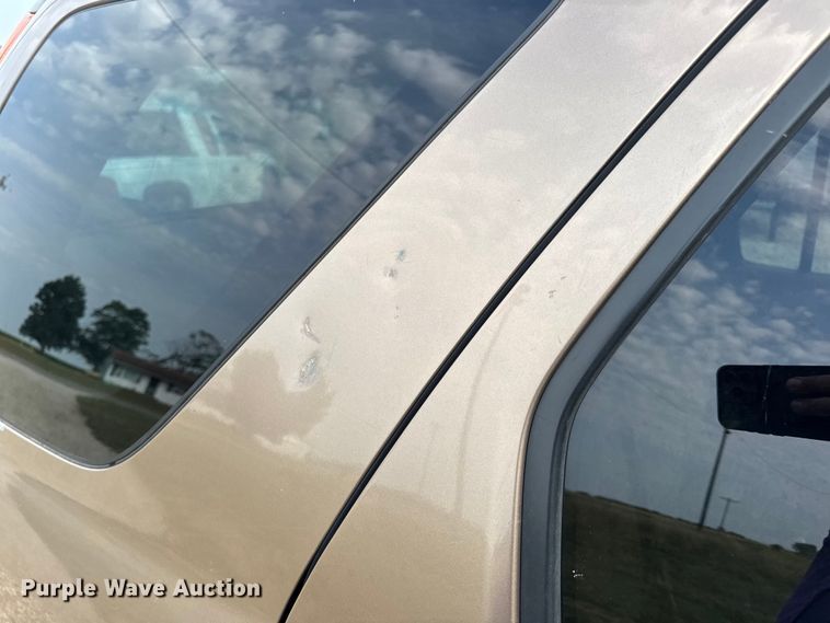 image for item DW3437 2002 Honda CR-V SUV