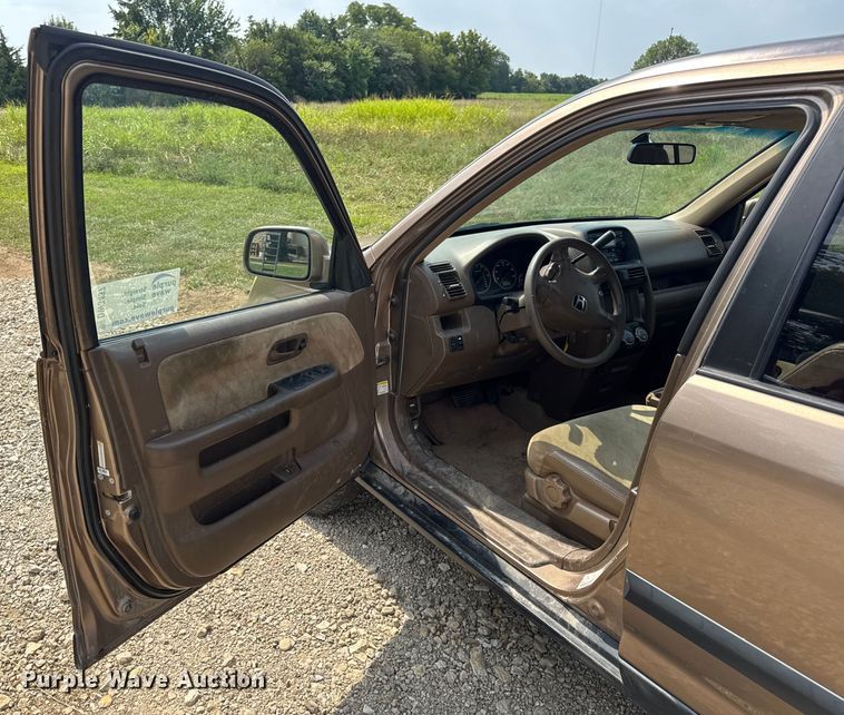 image for item DW3437 2002 Honda CR-V SUV