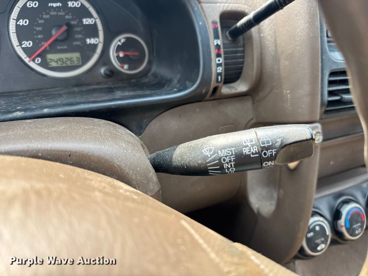 image for item DW3437 2002 Honda CR-V SUV