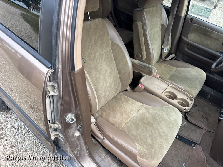 image for item DW3437 2002 Honda CR-V SUV