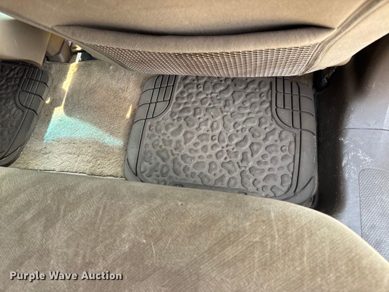 image for item DW3437 2002 Honda CR-V SUV