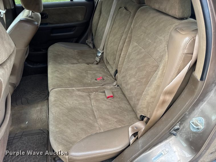 image for item DW3437 2002 Honda CR-V SUV