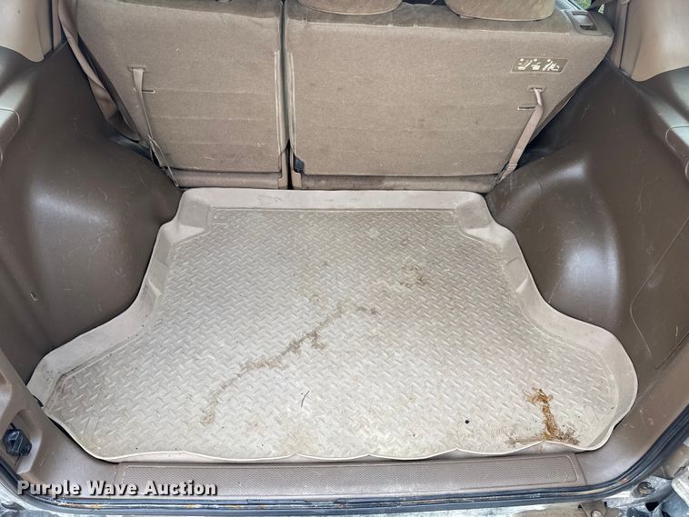 image for item DW3437 2002 Honda CR-V SUV