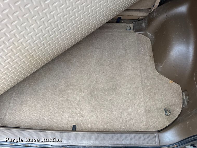 image for item DW3437 2002 Honda CR-V SUV