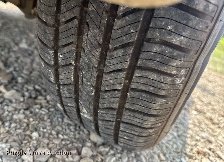 image for item DW3437 2002 Honda CR-V SUV