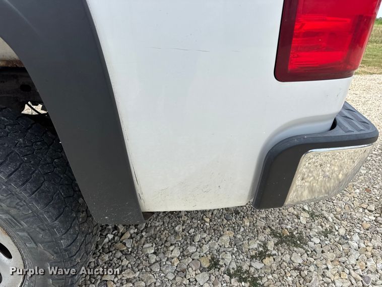 image for item DW3438 2011 Chevrolet Silverado 1500 Ext. Cab pickup truck