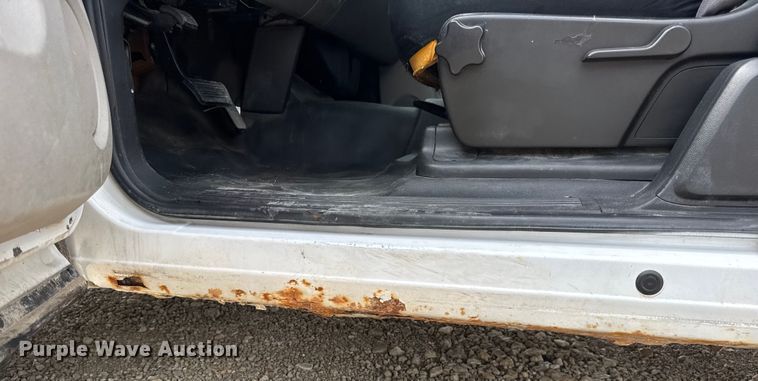 image for item DW3438 2011 Chevrolet Silverado 1500 Ext. Cab pickup truck