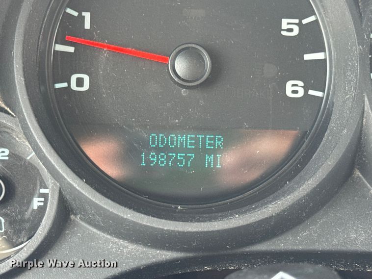 image for item DW3438 2011 Chevrolet Silverado 1500 Ext. Cab pickup truck