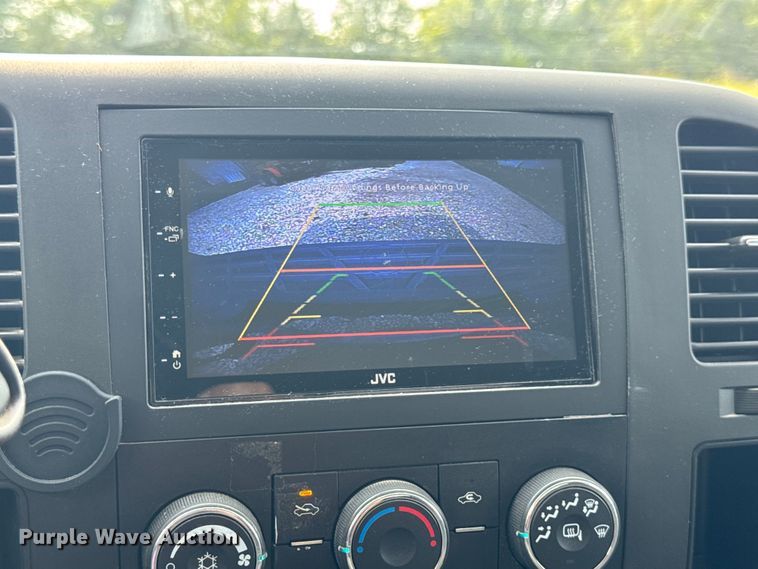 image for item DW3438 2011 Chevrolet Silverado 1500 Ext. Cab pickup truck