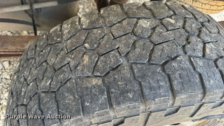 image for item DW3438 2011 Chevrolet Silverado 1500 Ext. Cab pickup truck