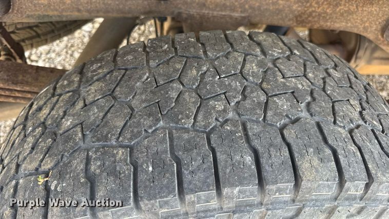 image for item DW3438 2011 Chevrolet Silverado 1500 Ext. Cab pickup truck