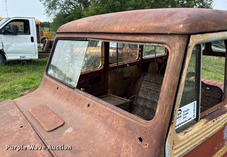 image for item DW3439 1946 Willy Overland SUV