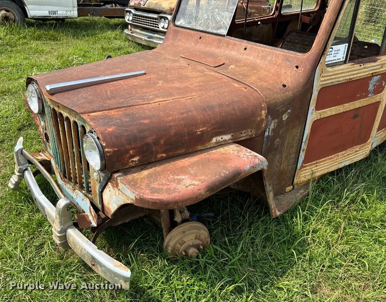 image for item DW3439 1946 Willy Overland SUV