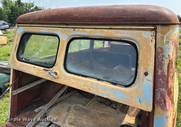 image for item DW3439 1946 Willy Overland SUV