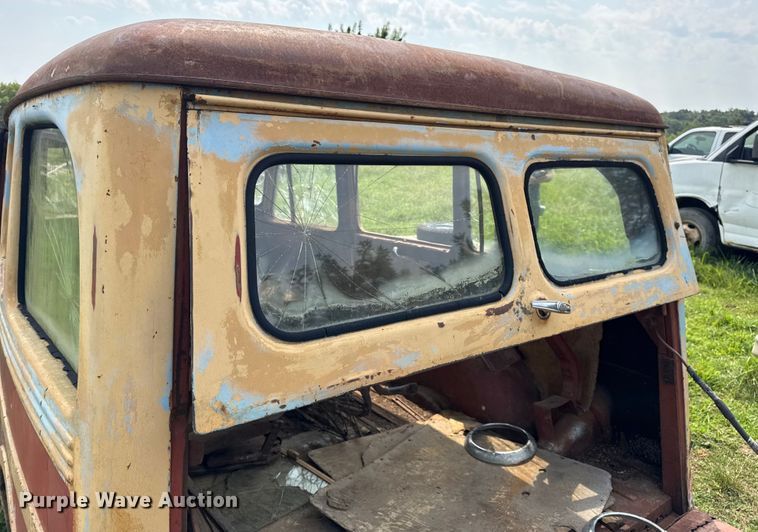 image for item DW3439 1946 Willy Overland SUV