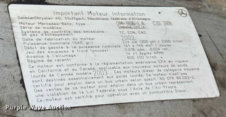 image for item DW3441 2005 Freightliner school bus