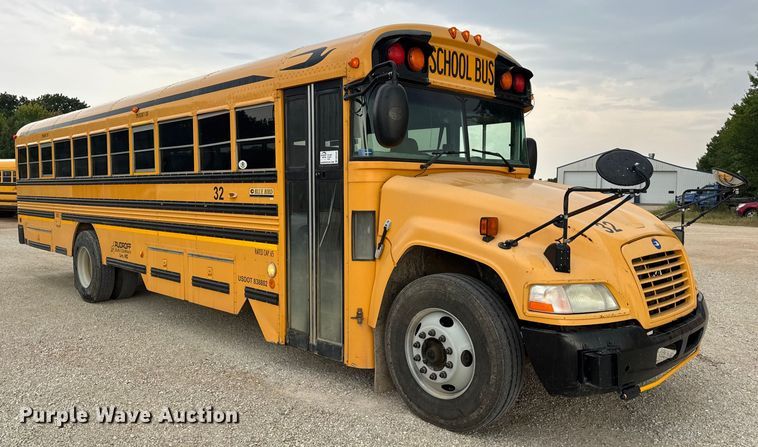 image for item DW3442 2008 Blue Bird Vision school bus