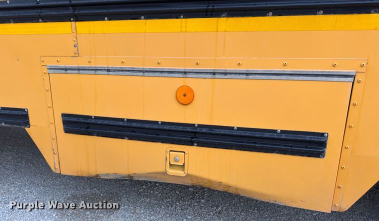 image for item DW3442 2008 Blue Bird Vision school bus