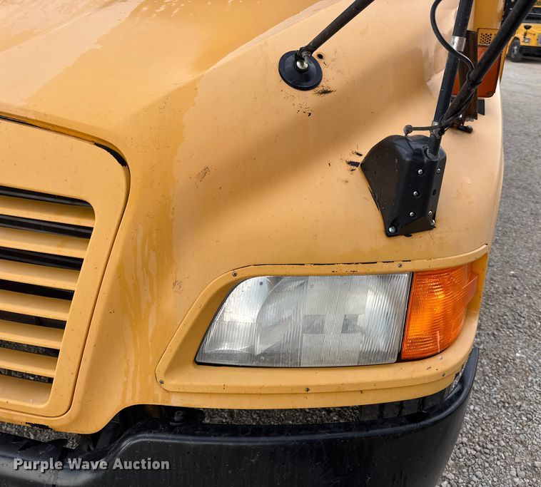 image for item DW3442 2008 Blue Bird Vision school bus