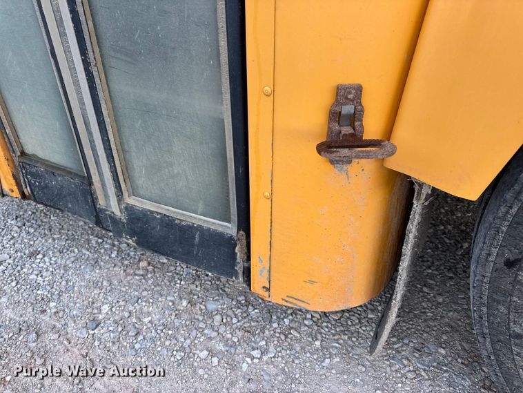 image for item DW3442 2008 Blue Bird Vision school bus