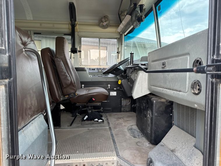 image for item DW3442 2008 Blue Bird Vision school bus