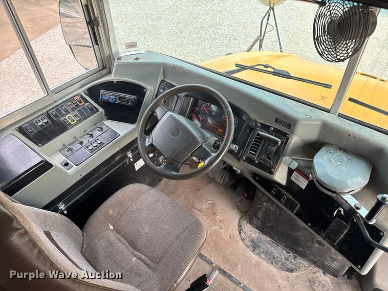 image for item DW3442 2008 Blue Bird Vision school bus