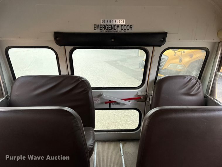 image for item DW3442 2008 Blue Bird Vision school bus