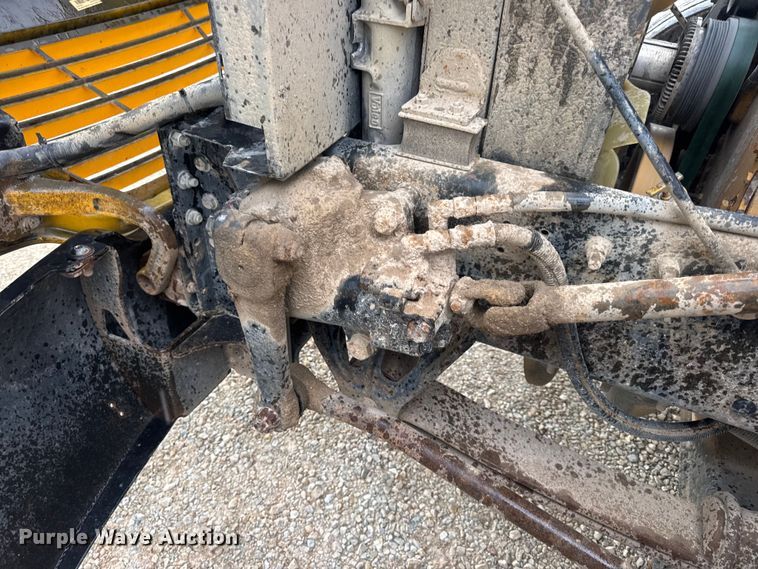 image for item DW3442 2008 Blue Bird Vision school bus