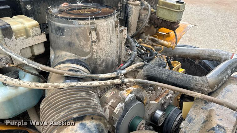 image for item DW3442 2008 Blue Bird Vision school bus