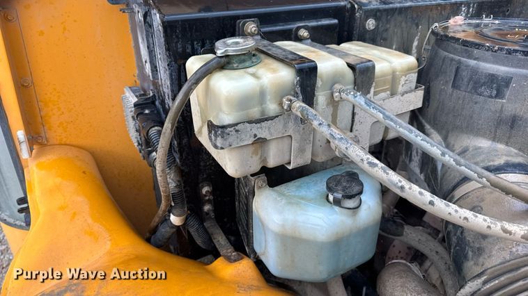 image for item DW3442 2008 Blue Bird Vision school bus