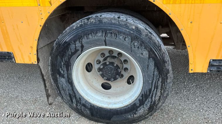 image for item DW3442 2008 Blue Bird Vision school bus