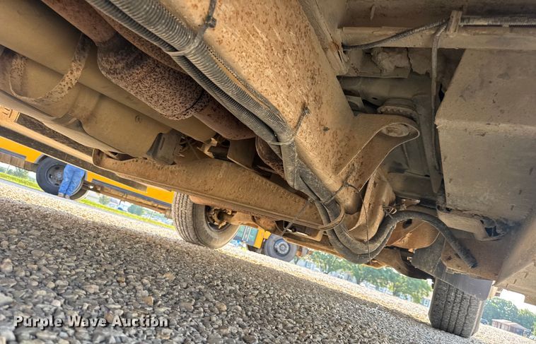 image for item DW3444 2005 Chevrolet Express G3500 school bus